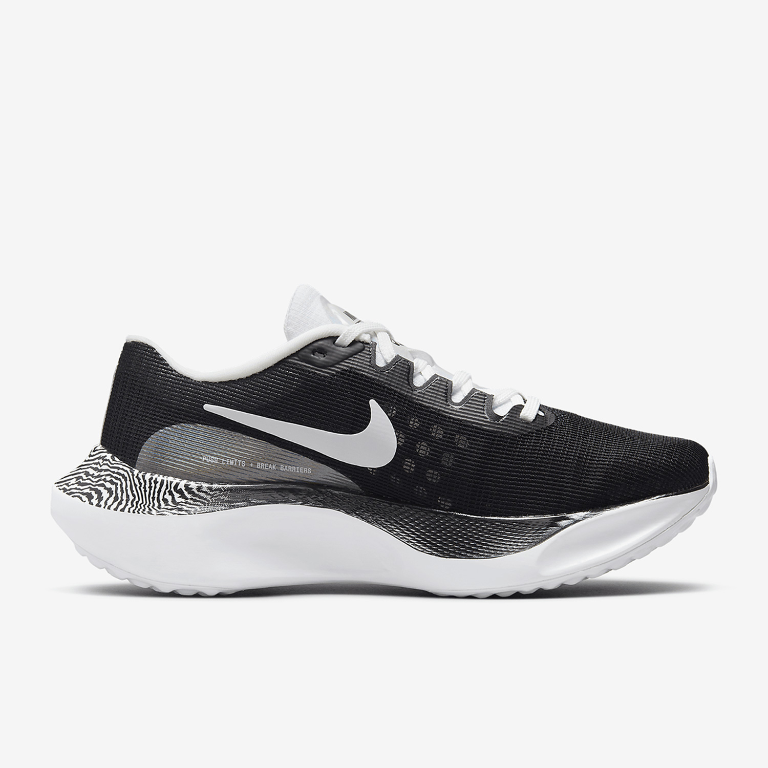 حذاء الجري Nike Authentic Zoom - مراجعة Nike Shoes Zoom Fly 5 وسعره